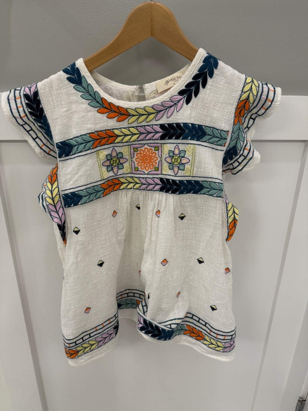 White Embroidered Flutter-Sleeve Top with Multicolor Motif 100% Cotton
